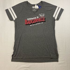 UW Madison Badgers T Shirt Grey Welcome to Badgerville Womens Size Medium NEW
